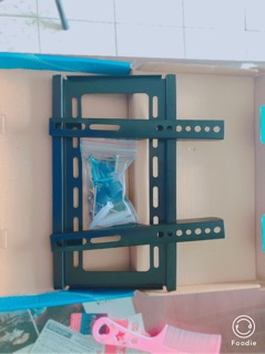 Khung treo tivi 52 inh cố định ôm thẳng tường có thể gắn được cho tivi từ 32-65 inh