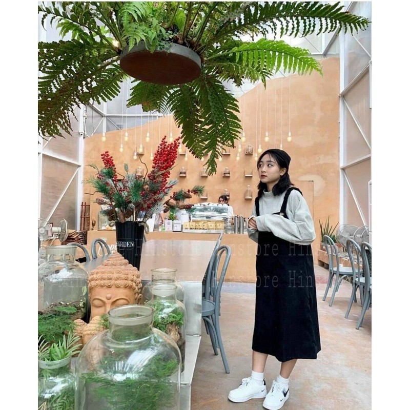 YẾM NHUNG DÀI FORM RỘNG OVERSIZE có túi 2 bên hông chất vải nhung tăm dày dặn dây yếm có 2 nấc điều chỉnh