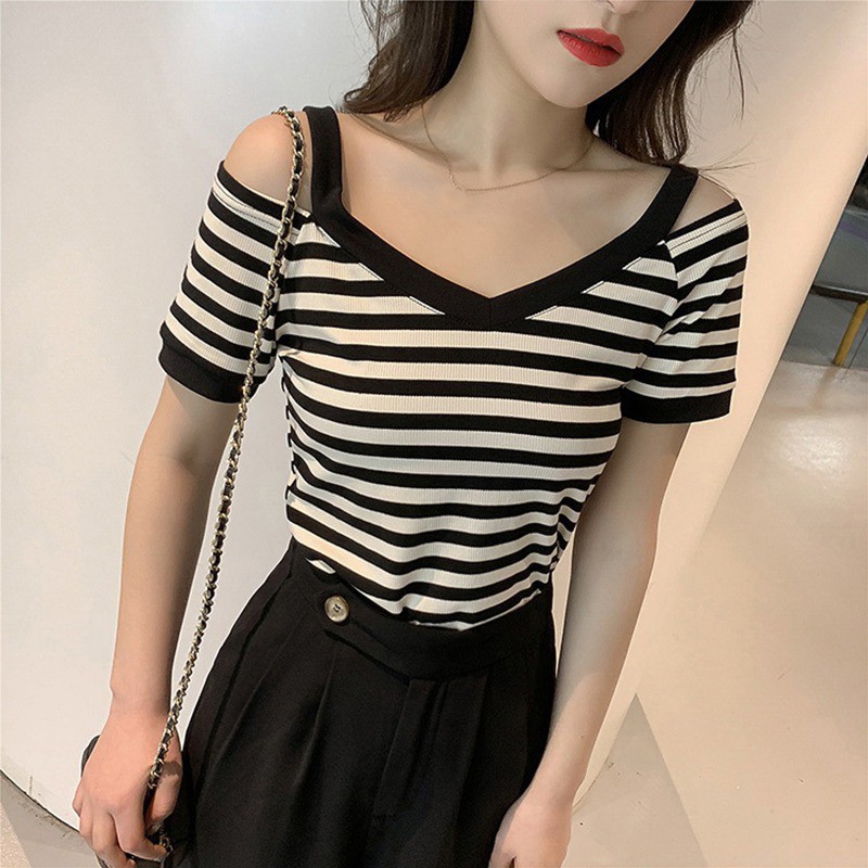 Áo dệt kim nữ cổ chữ V hở vai phong cách Hàn Quốc | BigBuy360 - bigbuy360.vn