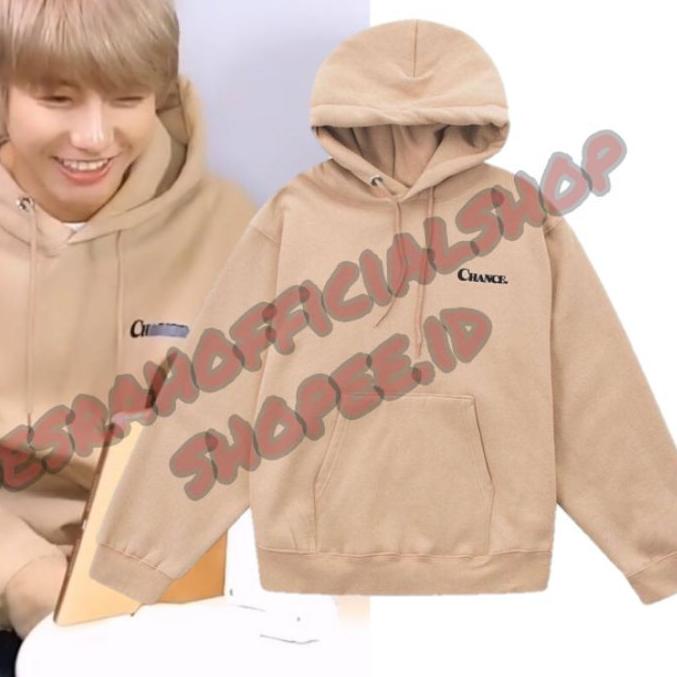➶ Áo Khoác HOODIE KPop NCT HUANG RENJUN Có logo Nhỏ Màu Kem Cổ Điển M.L.XL.XXL ☋
