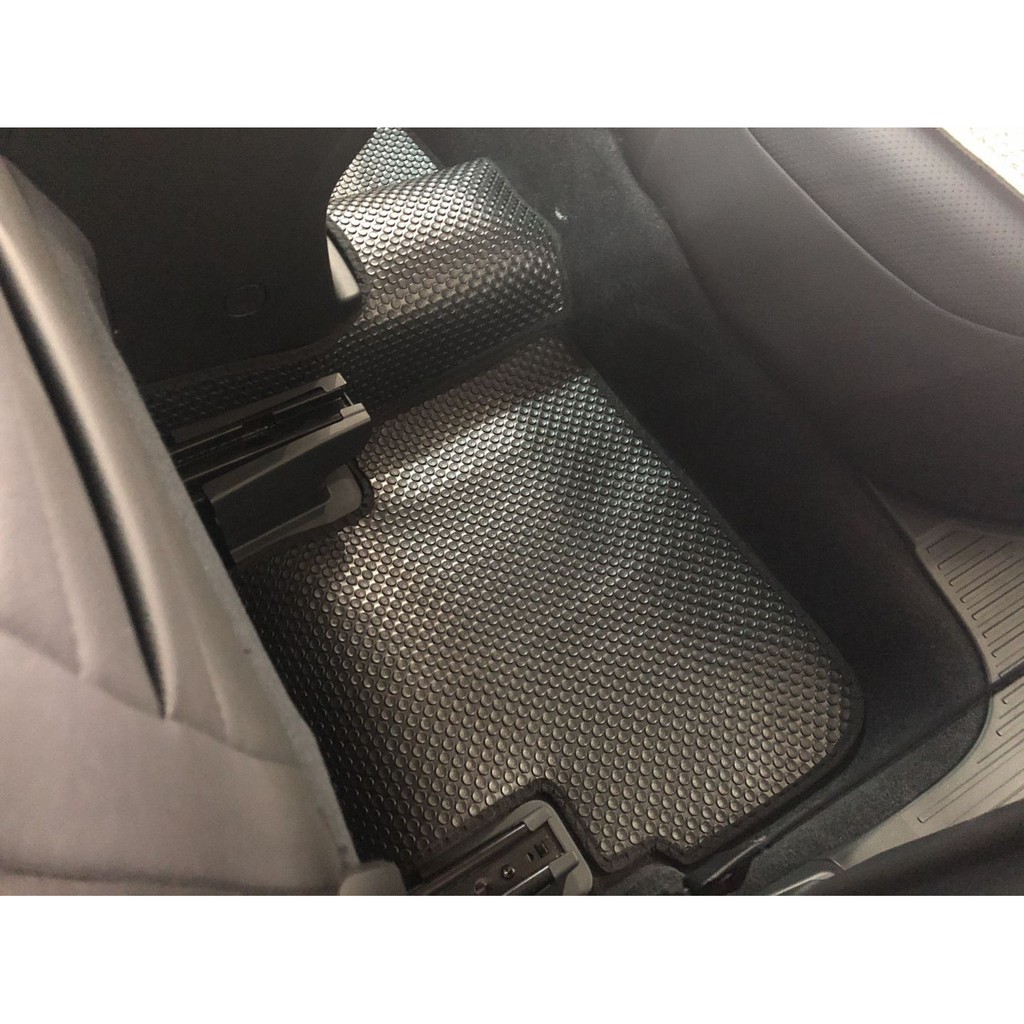 Thảm lót sàn ô tô Kata cho xe Subaru Forester- cao cấp - không mùi - không ẩm mốc - dễ vệ sinh