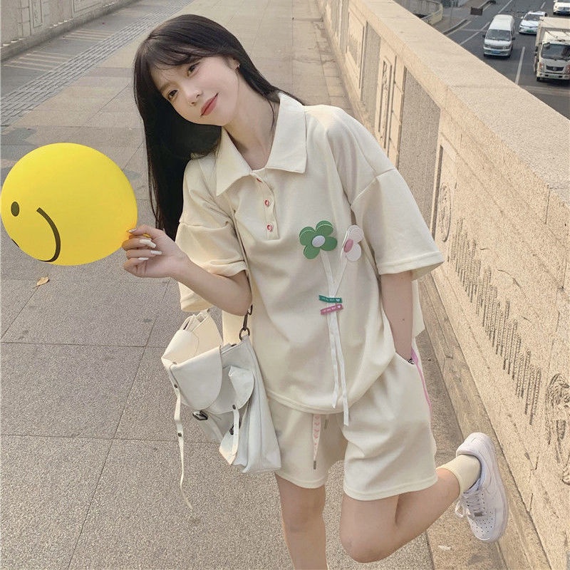 Set Áo polo Ngắn Tay Cổ Bẻ + Quần Short Ống Rộng Thời Trang Nữ