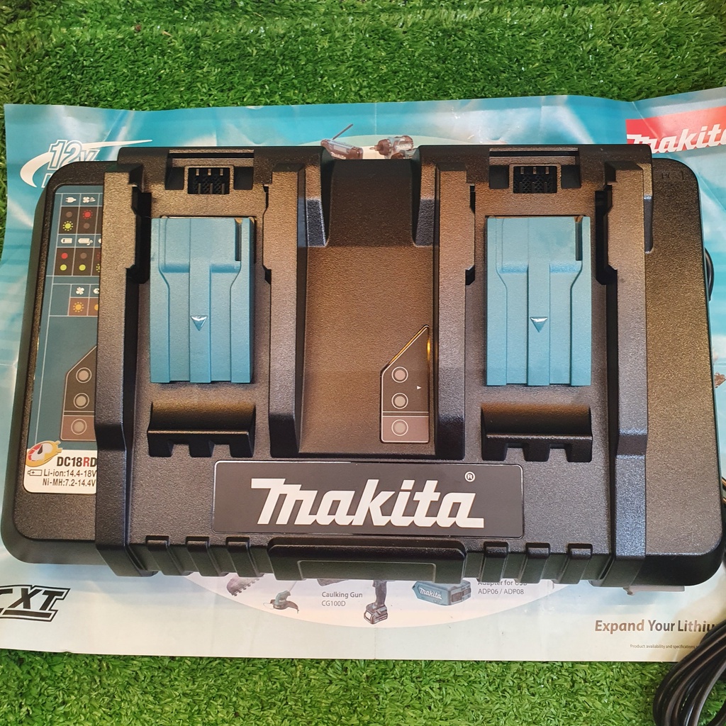 Đế sạc (cục xạc) pin Li-Ion nhanh 2 cổng Makita DC18RD( có cổng USB)