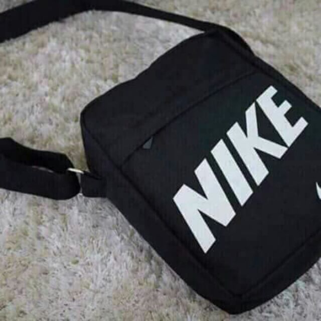 Túi chéo nike