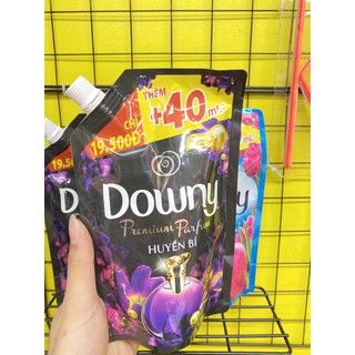 Nước xả vải Downy túi 240ml