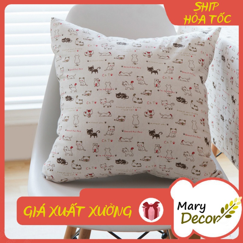 Gối tựa sofa Mary Décor - họa tiết Mèo kitty nền trắng G-E07