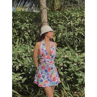 LEMONCHICVN - Đầm xẻ ngực cột eo cột cổ hở lưng - D199