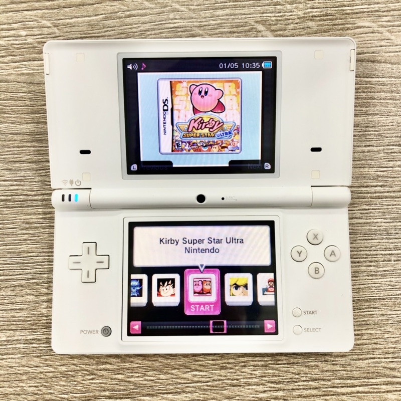 Máy GAME NINTENDO DSI nhiều GAME