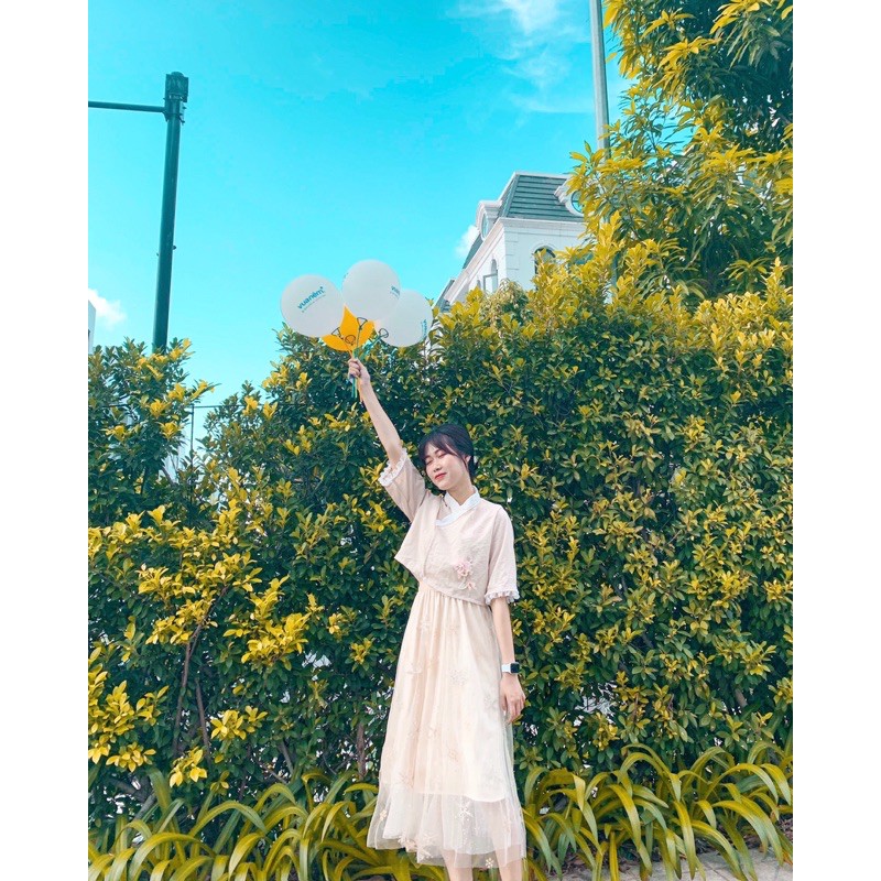 Set hanbok cách tân Hàn Quốc