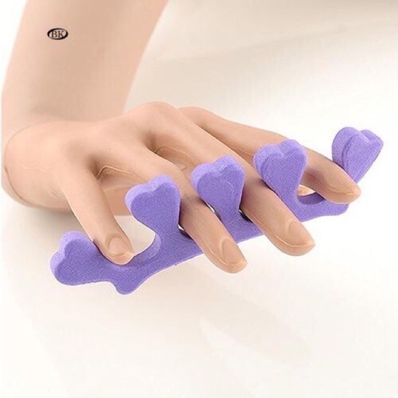 Kẹp tách ngón chân nail, miếng xốp tách ngón chân tay chống lem sơn khi làm móng