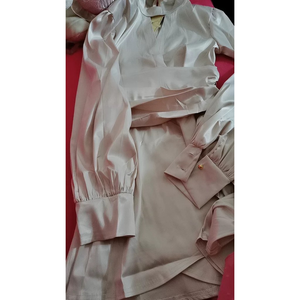 [Sẵn Hàng]♥️Đầm,Váy Lụa Xẻ Ngực Nhún Eo Ulzzang(ảnh thật)Size S,M,L | BigBuy360 - bigbuy360.vn