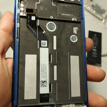 Bộ màn full khung sườn Xiaomi Mi 8 Lite zin linh kiện.