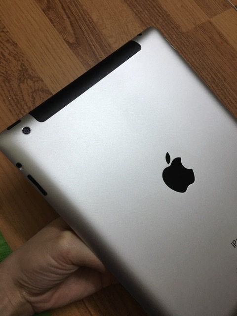 IPad 3 32Gb trắng bản 4G wifi  | BigBuy360 - bigbuy360.vn