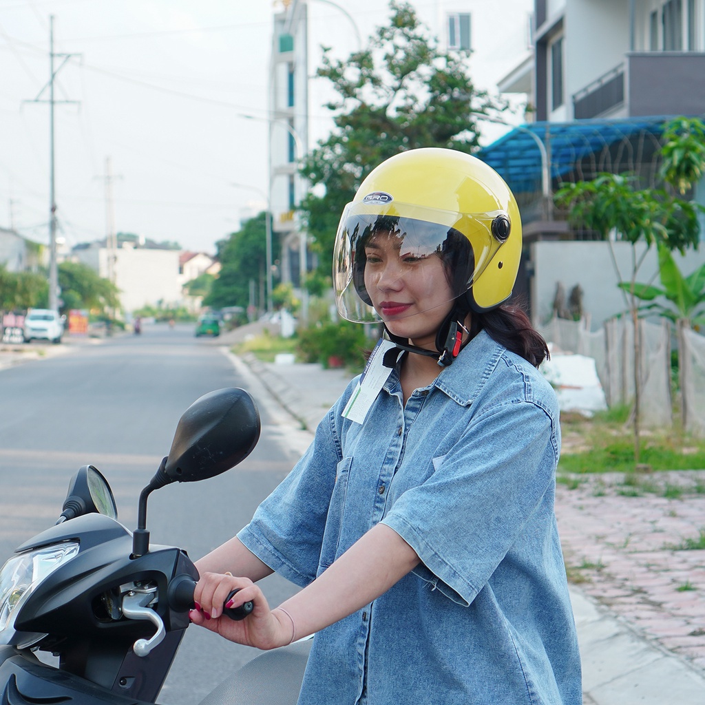 Mũ Bảo Hiểm 3/4 đầu GRO Helmet T818 có kính dài che cả mặt, kiểu dáng thời trang cho nữ, khóa kim loại - Vàng Bóng
