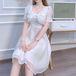 Váy trắng cổ vuông nơ