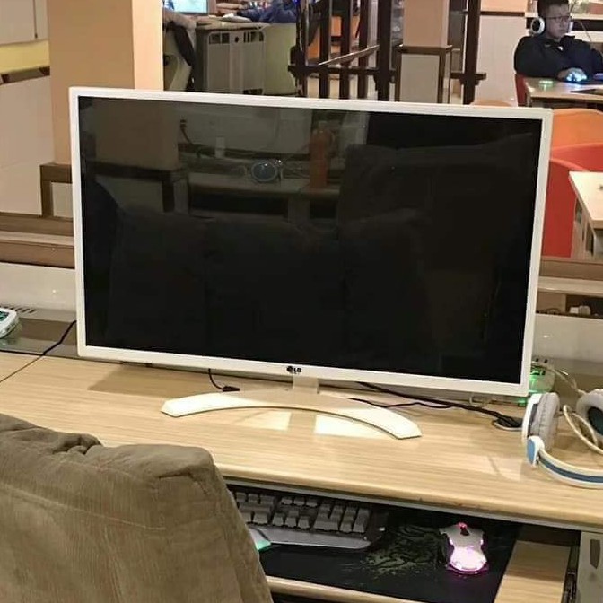 Màn Hình 32 inch LG 32MP58hq Ips like new siêu đẹp