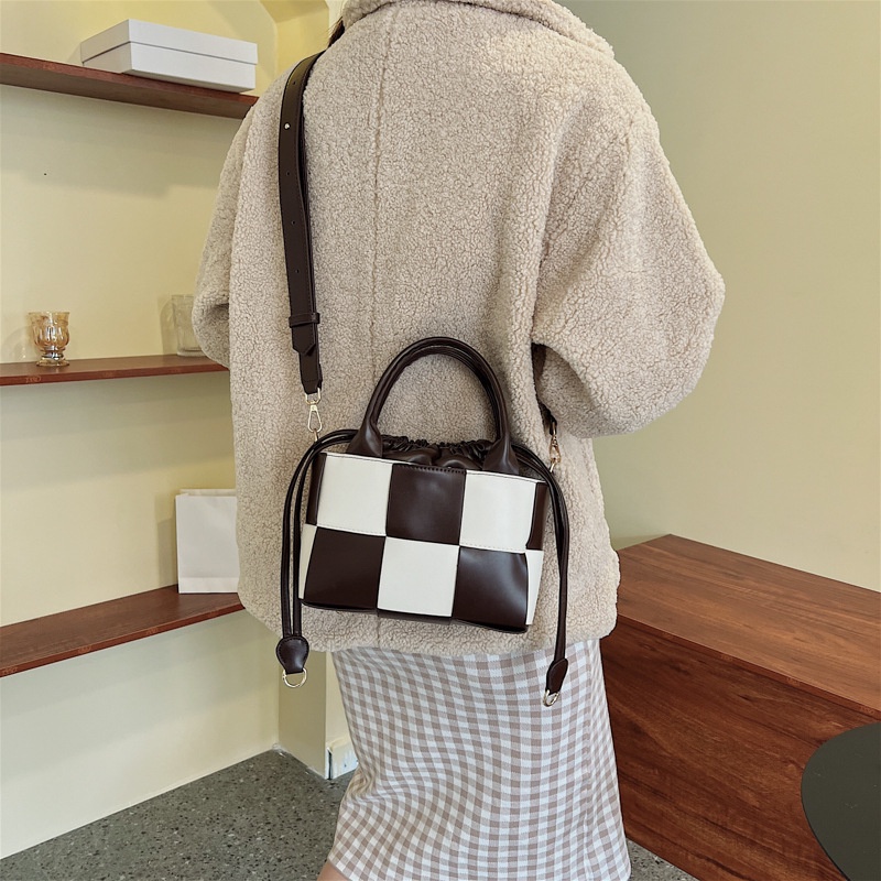 Túi Đeo Vai Sức Chứa Lớn Họa Tiết Kẻ Ô Thanh Lịch Dành Cho Nữ