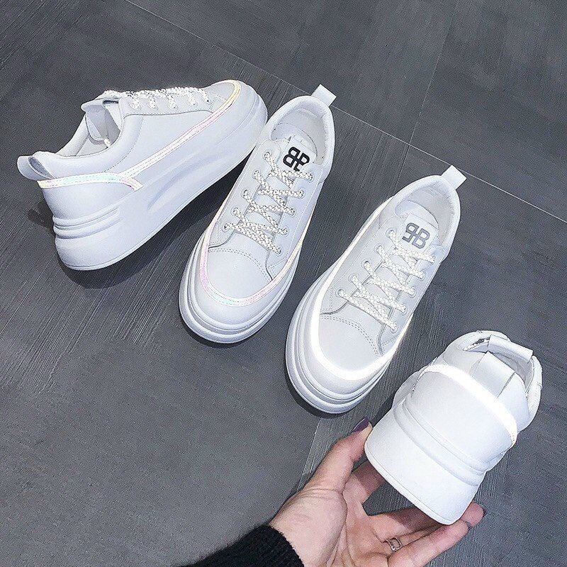 Giày thể thao nữ độn đế