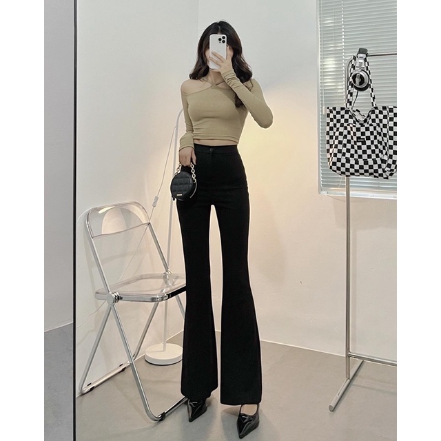 Yếm khoét vai tay dài