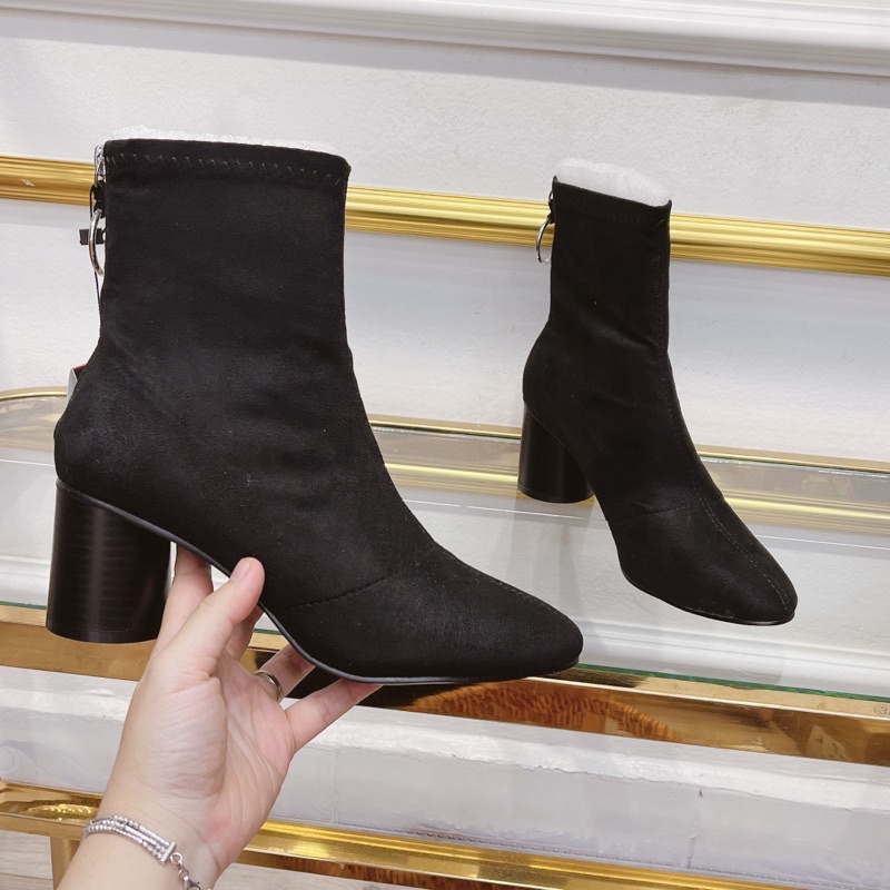 Bốt boot zara cổ thấp da lộn khoá sau gót tròn fullbox