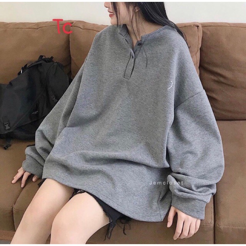 Áo SWEATER Hai Cúc Cổ Màu Xám Chất Nỉ Ngoại UNISEX | BigBuy360 - bigbuy360.vn