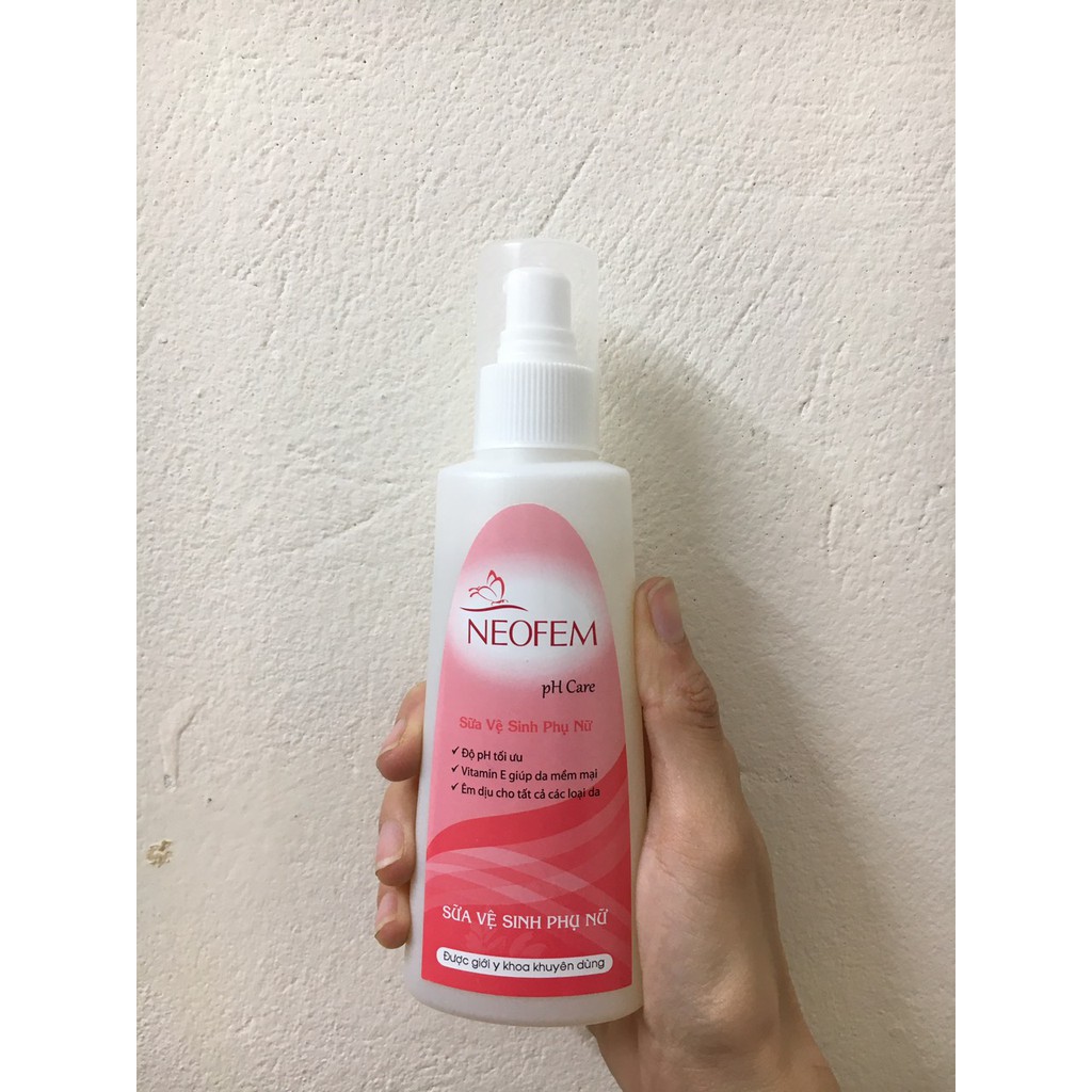 Dung dịch về sinh phụ nữ NEOFEM PH care 150ml