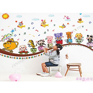 Decal dán tường LUVINA trang trí phòng khách, phòng ngủ, phòng ăn - Bầy thú âm nhạc