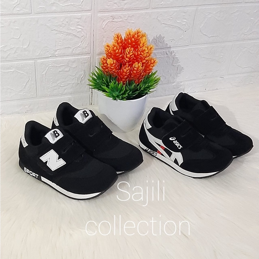 Giày Sneaker Dễ Thương Cho Bé Trai Và Gái Tuổi 3 4 5 6 7 8 9 Tuổi