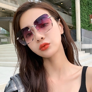 Kính Mát Nữ Gọng Vuông Phong Cách Hàn Quốc