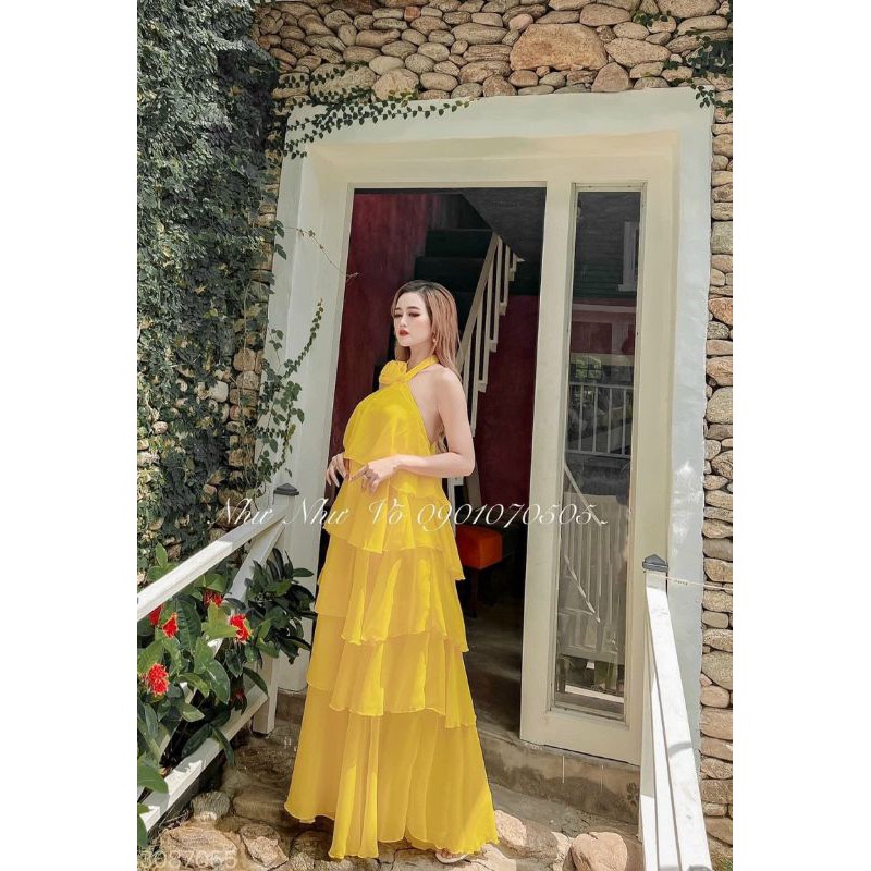ĐẦM MAXI CỔ YẾM TẦNG KÈM HOA .