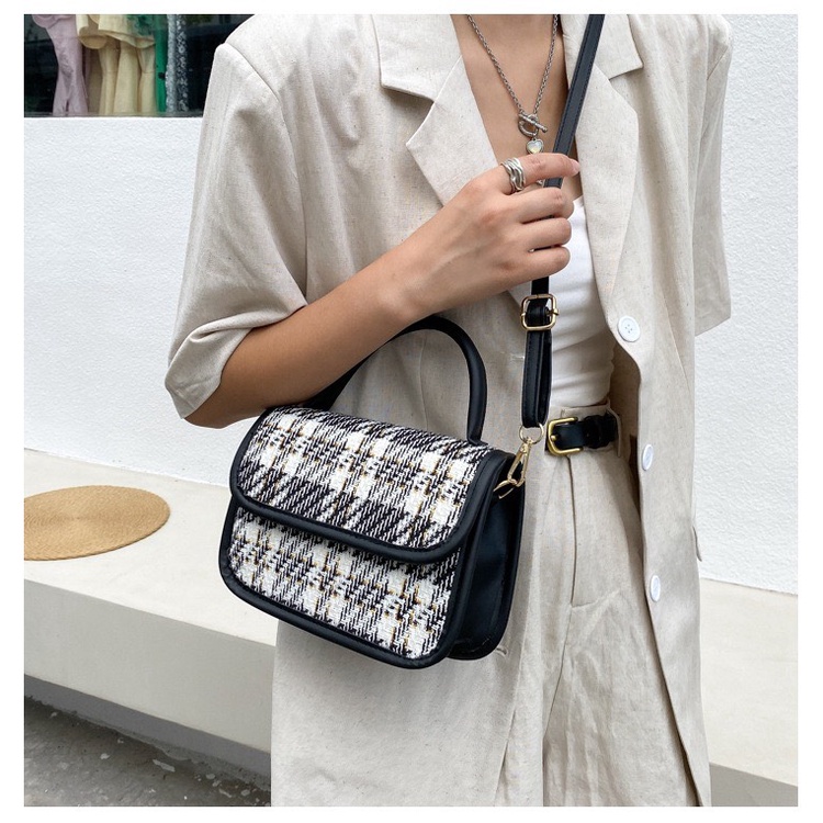 Túi Xách Nữ Vuông Họa Tiết Kẻ Sọc Xu Hướng Thời Trang 2021-Đen/Xanh Dương-Có Quà Tặng