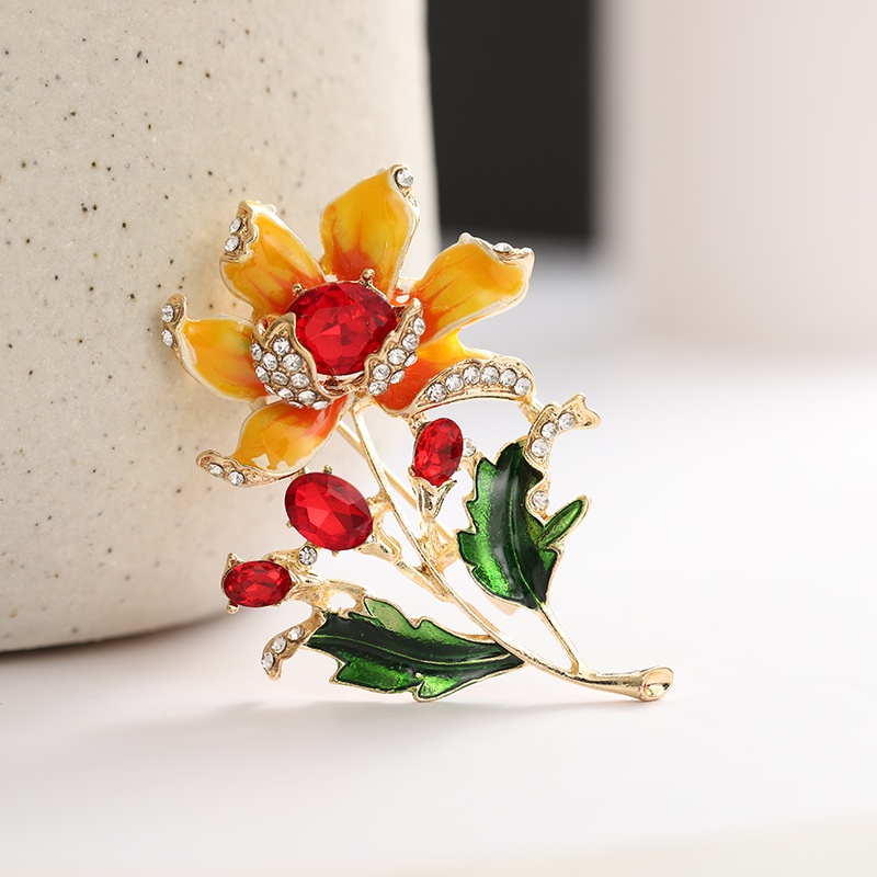 Ghim Cài Áo Hình Hoa Trà Cao Cấp Chống Chói Thiết Kế Phù Hợp Với Nữ
