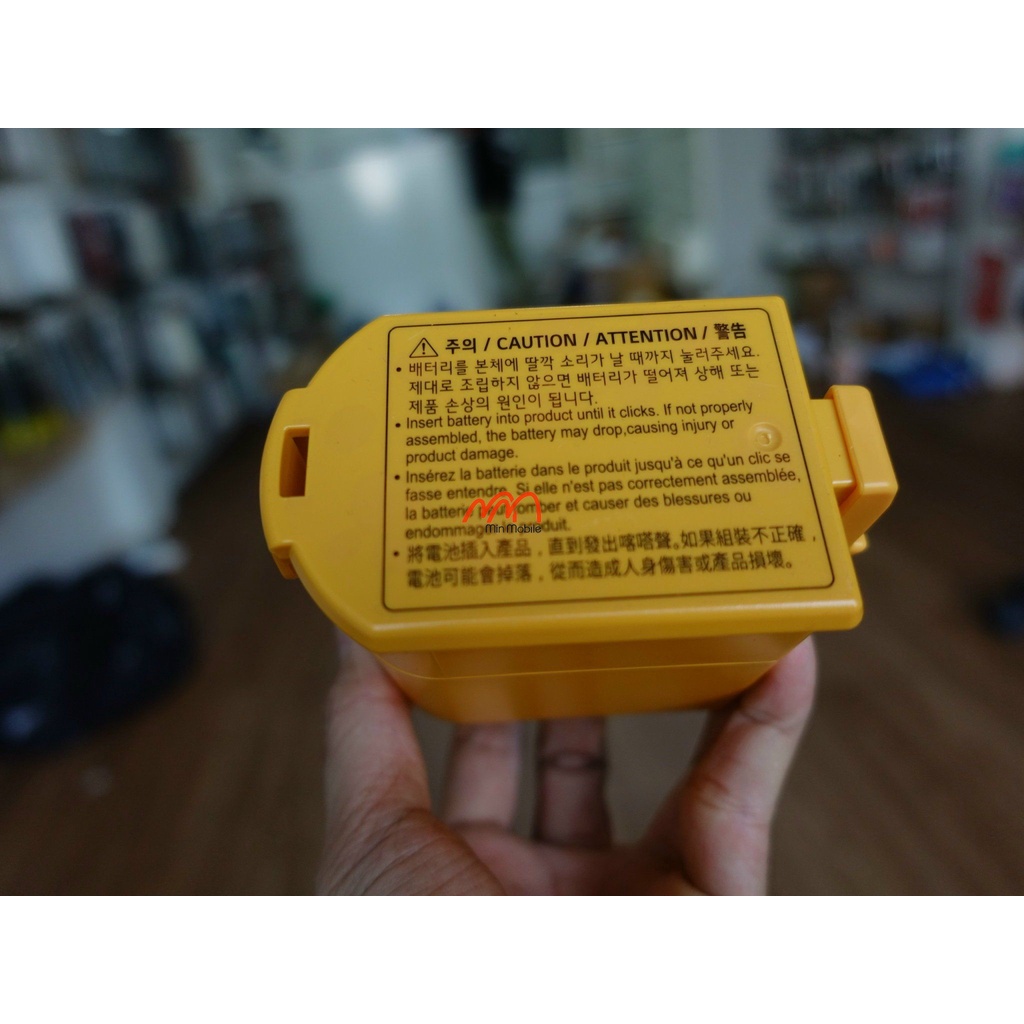 Thay pin máy hút bụi LG CordZero A9