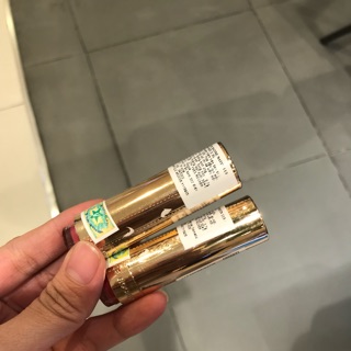 Son lì Yves Rocher(Ko tư vấn màu son. Chỉ nhận mã code hoặc số màu son để ship.