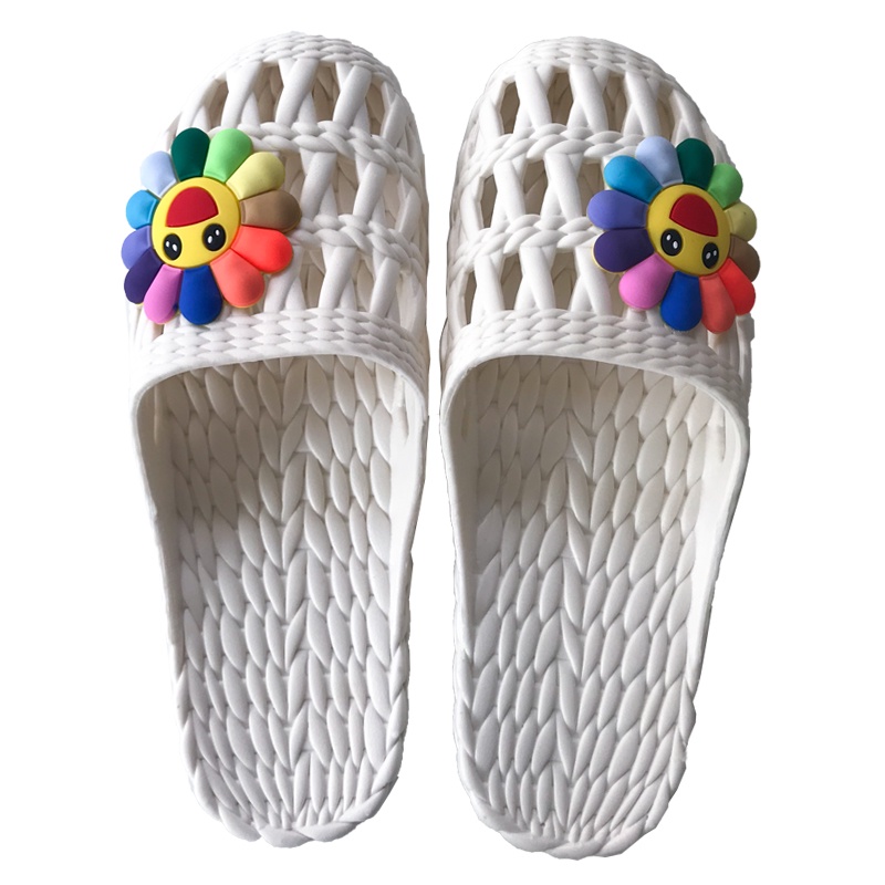 ☄Vietnamese rubber toe cap slippers female summer Korean version of flat-bottomed flowers non-slip hollow breathable non-odor feet youth sandals