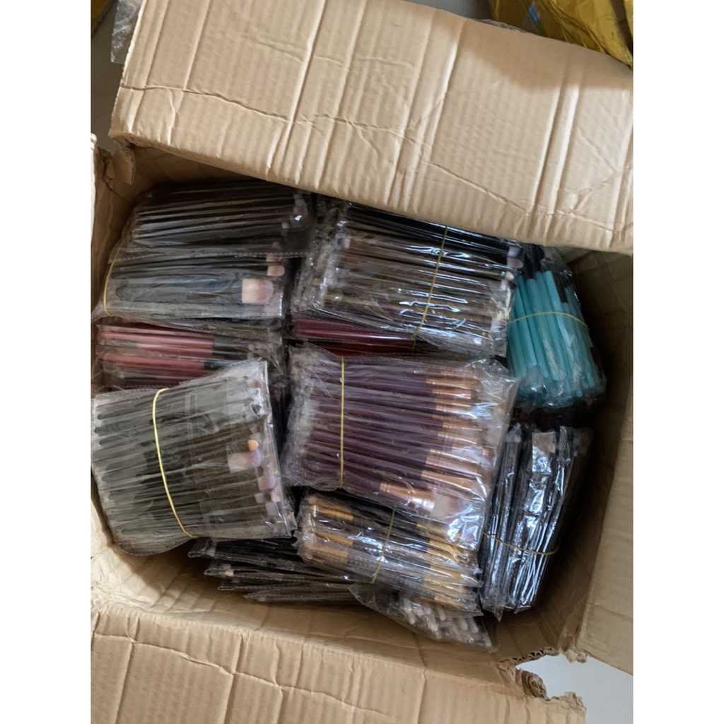 Set cọ trang điểm