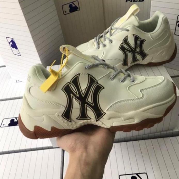 (FREESHIP + ẢNH THẬT 1.1) Giày 𝐌𝐋𝐁 Hàn Quốc NY đen đế nâu | BigBuy360 - bigbuy360.vn