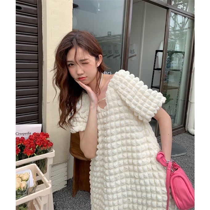 Váy xuông cổ V chất xốp