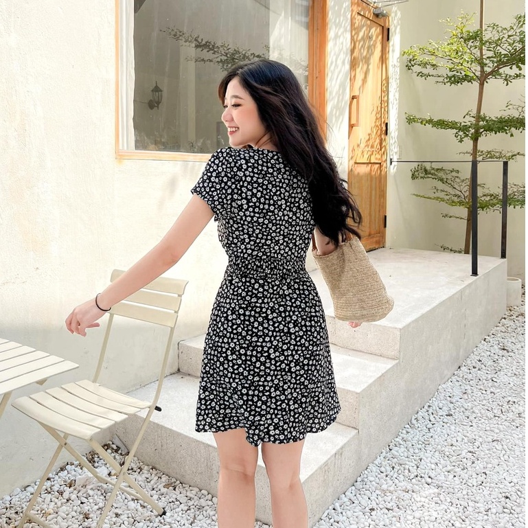 Đầm MISA - đầm hoa nhí smocking eo
