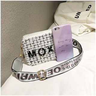 [XẢ HÀNG TỒN KHO] TÚI ĐEO CHÉO MOXUI OFF WHITE
