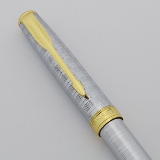 Bút Parker Sonnet Chiselled Gold GT BP