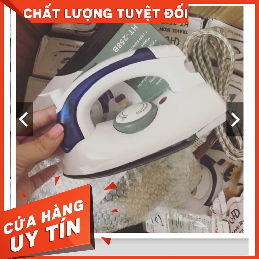 [ MUA HÀNG NHẬN QUÀ TẶNG] bàn là mini hơi nước cầm tay đi du lịch tiện lợi