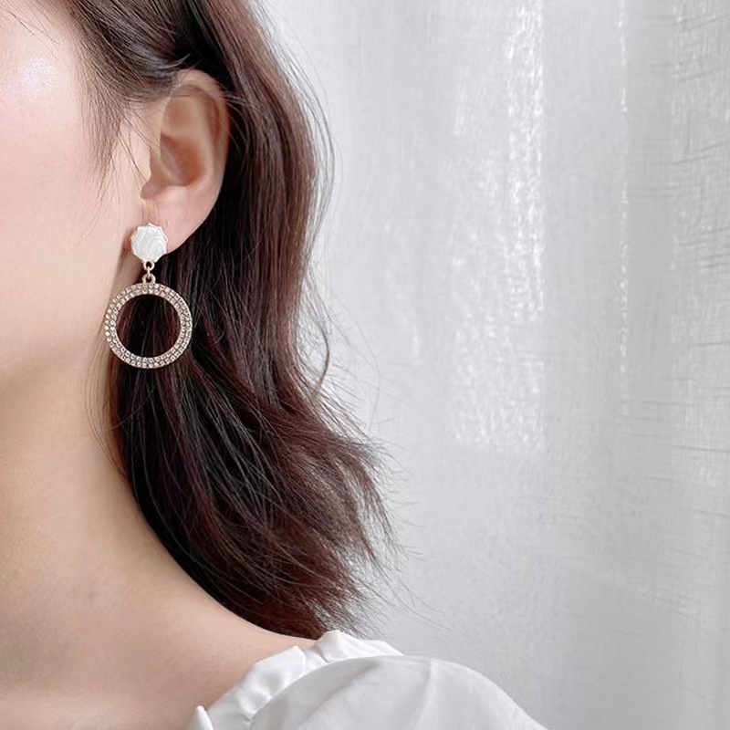 Bông Tai Tròn Đính Kim Cương Toàn Diện Ngọt Ngào Đơn Giản Thời Trang