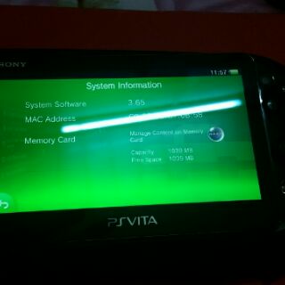 bán máy  chơi game ps vita 2k hack