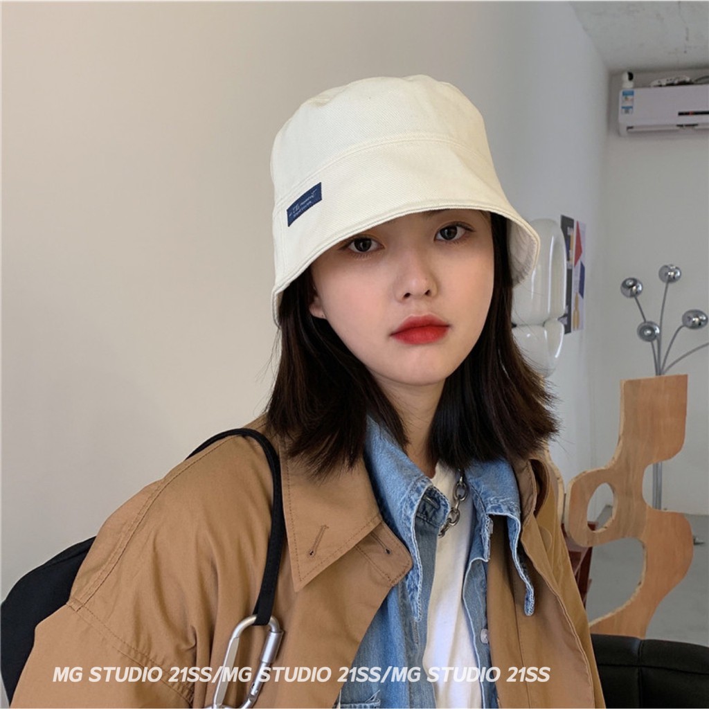 MG STUDIO/“On the moment” letter embroidered bucket hat