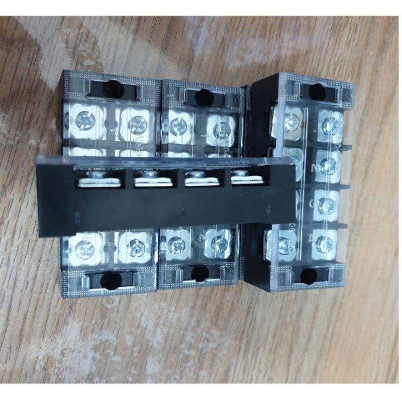 Cầu đấu domino các loại 15A 25A  45A 600v 4p 6p 12p