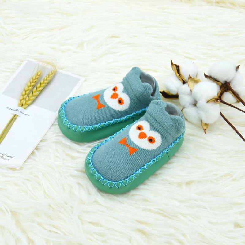 Giày tất chống trơn trượt cho bé size 12-13cm( mẫu 07-12)