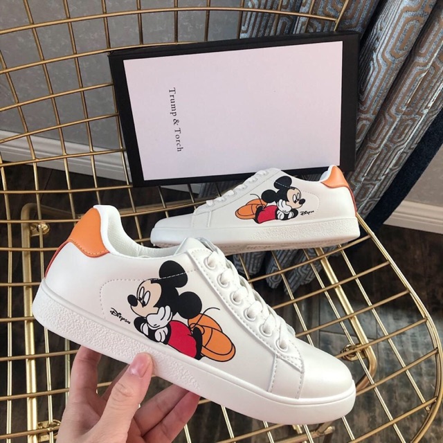 Giày sneaker Mickey
