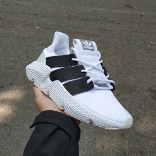 (VIDEO CẬN CẢNH) GIÀY SNEAKERS PROPHERE TRẮNG VIỀN ĐEN