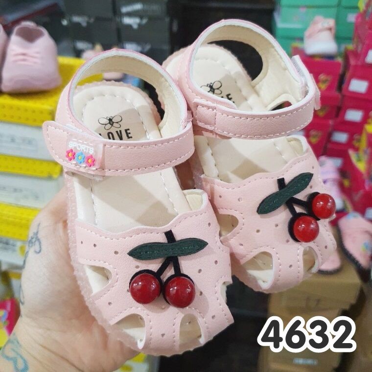 GIÀY SANDAL BÉ GÁI NHIỀU MẪU CÓ SIZE TỪ 16-21 (9.3-13CM)